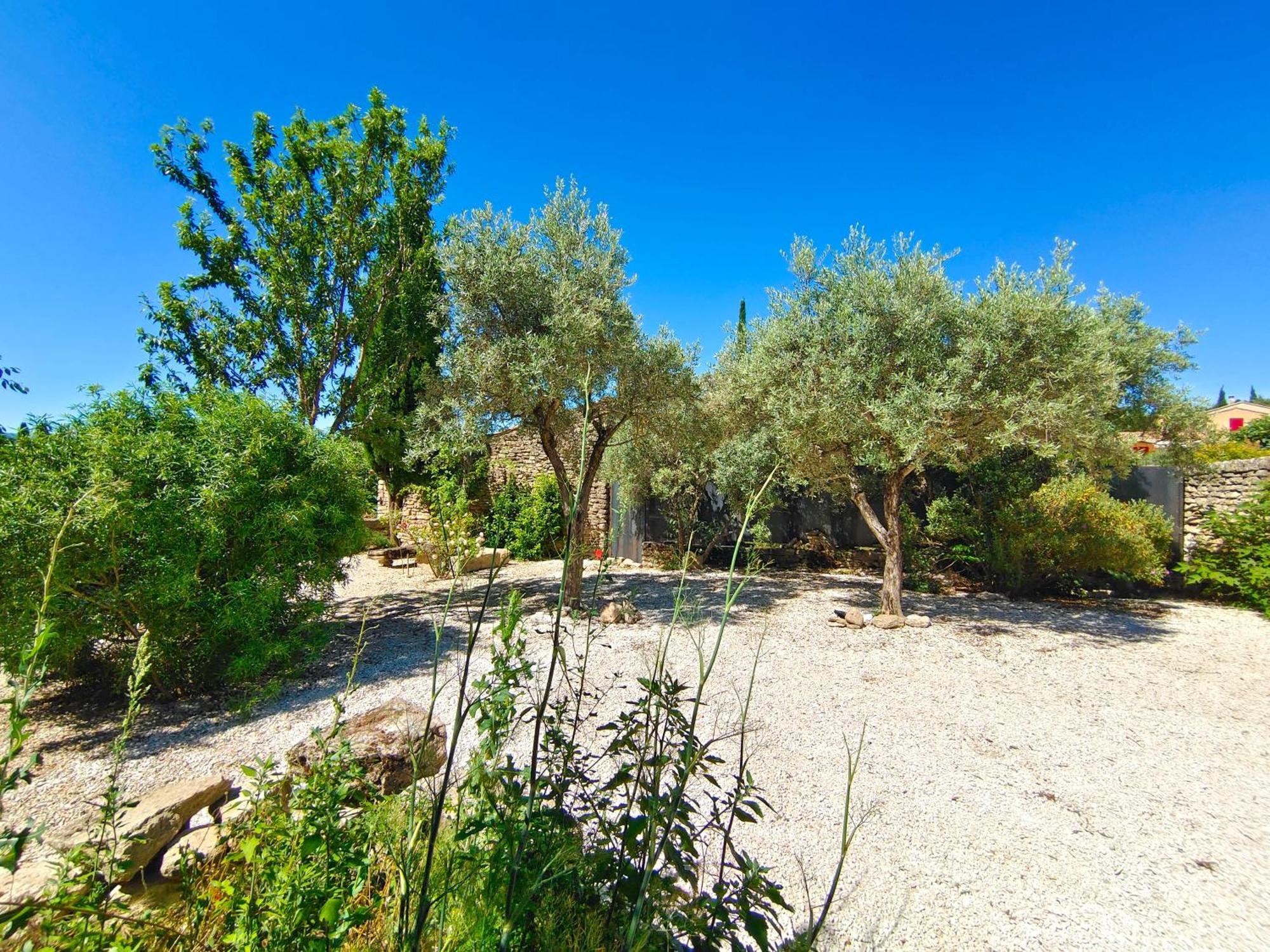 Rue Du Chateau A Cabrieres D'Avignon Bed & Breakfast ภายนอก รูปภาพ