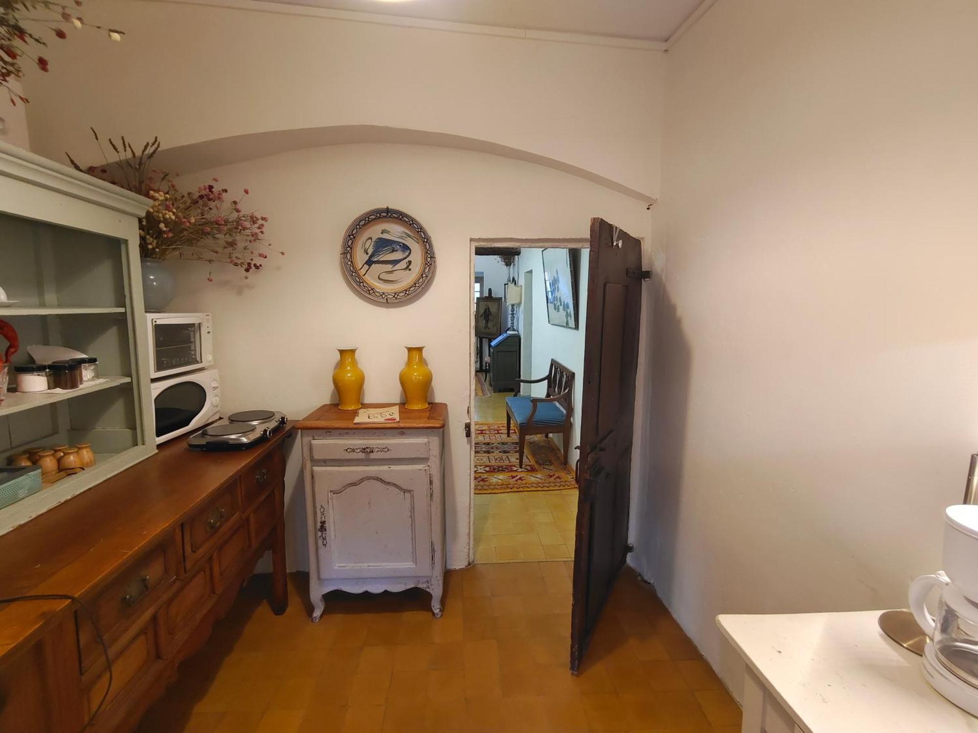 Rue Du Chateau A Cabrieres D'Avignon Bed & Breakfast ภายนอก รูปภาพ