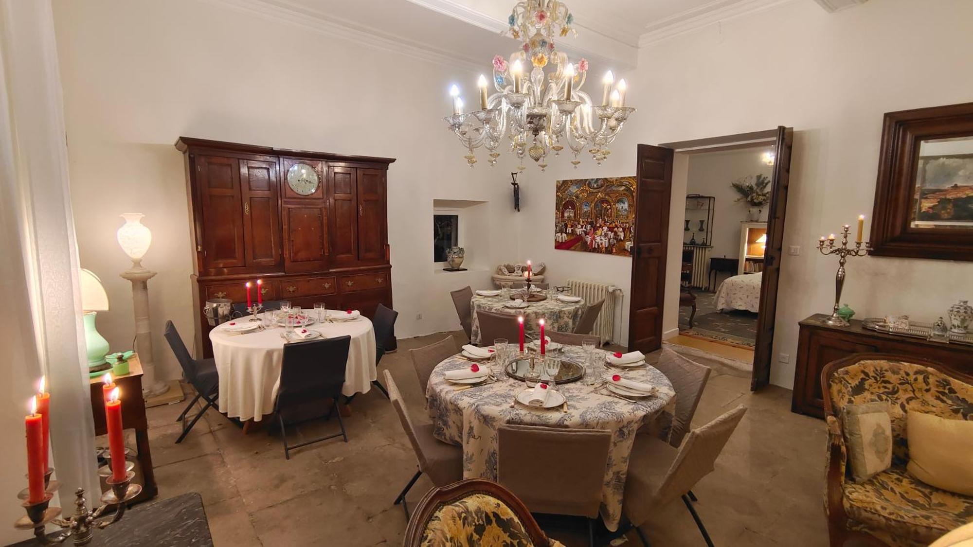 Rue Du Chateau A Cabrieres D'Avignon Bed & Breakfast ภายนอก รูปภาพ